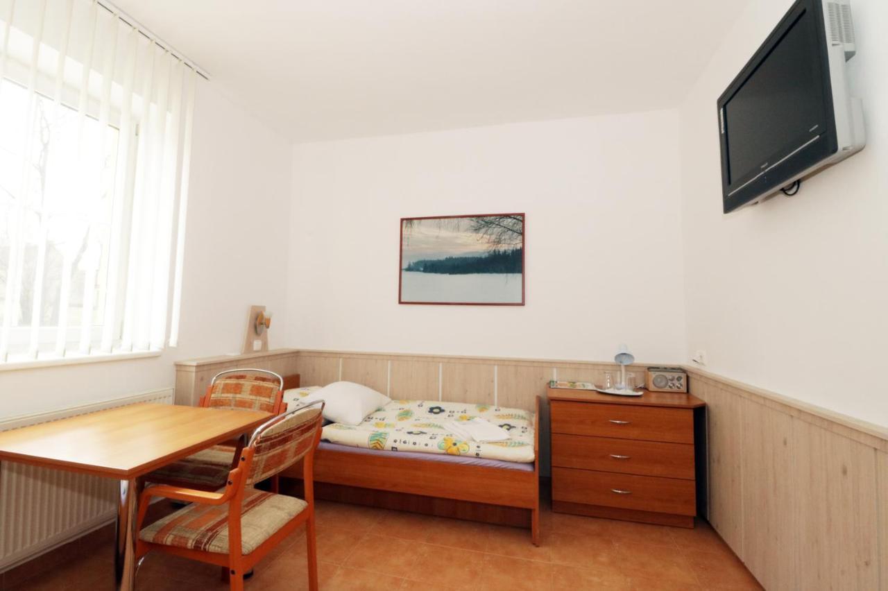 Penzion Hurka Hotel Dolni Libchavy Ngoại thất bức ảnh