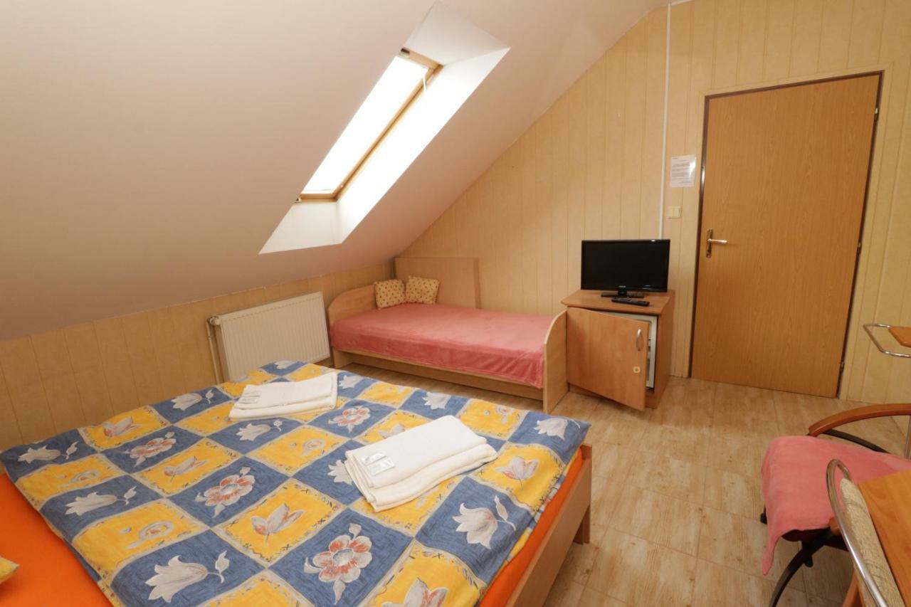 Penzion Hurka Hotel Dolni Libchavy Ngoại thất bức ảnh