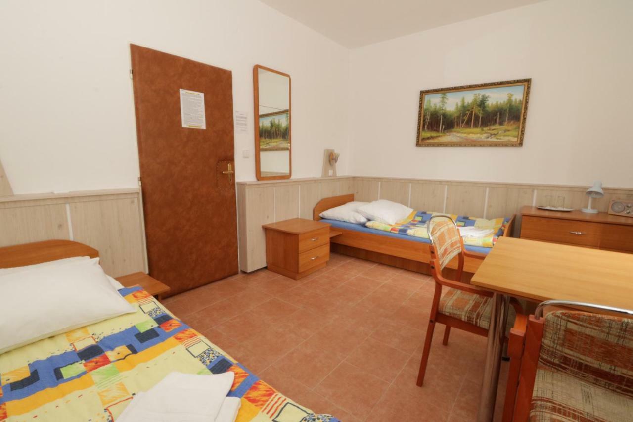 Penzion Hurka Hotel Dolni Libchavy Ngoại thất bức ảnh